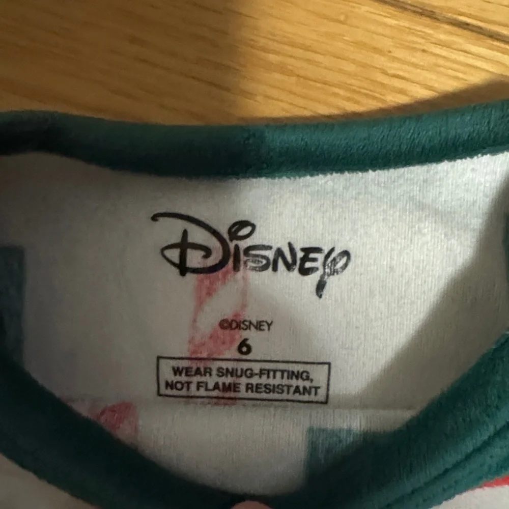 Disney Mickey Themed Christmas Pajama Set ❄️